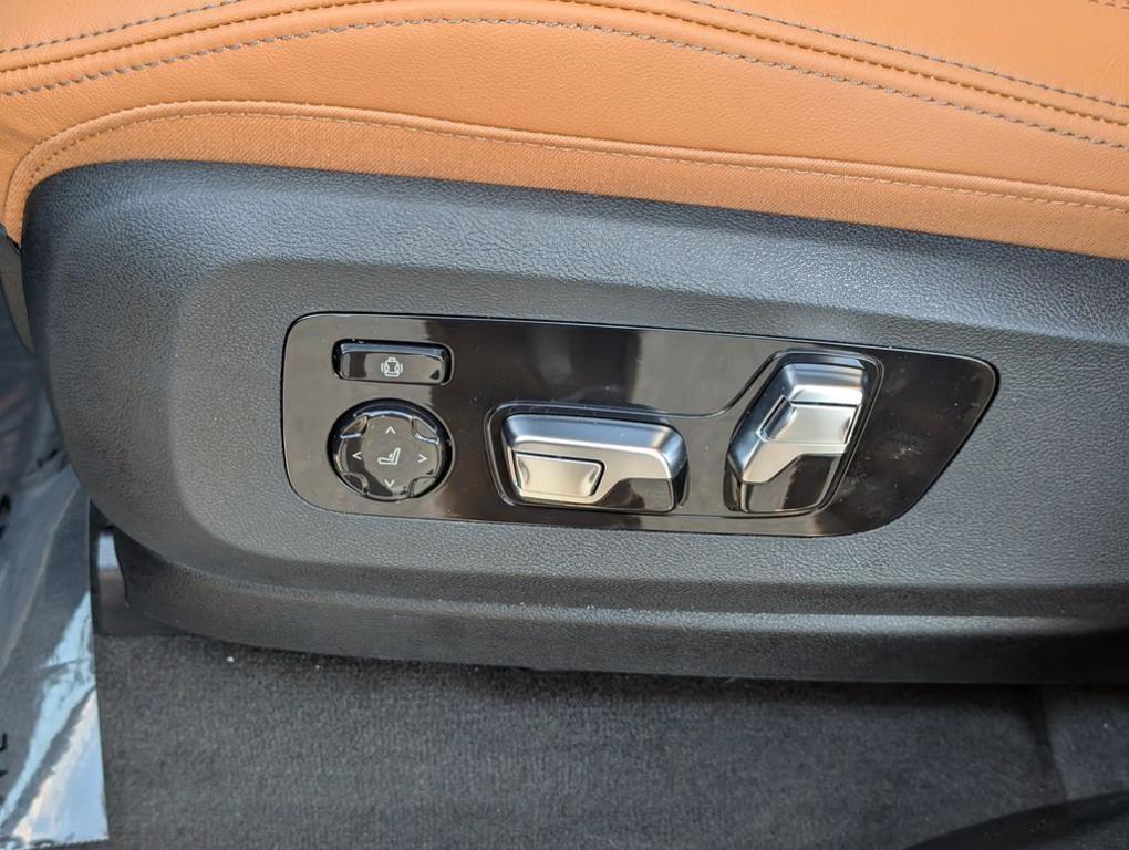 new 2026 BMW X5 PHEV car