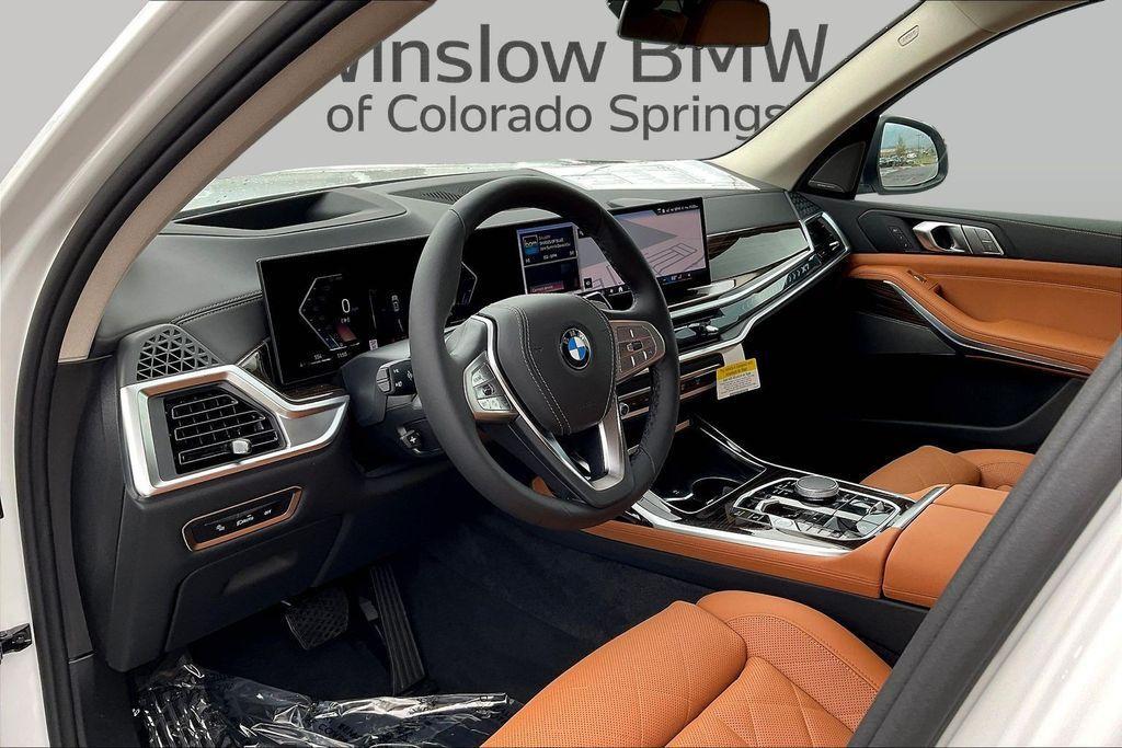 new 2026 BMW X7 car, priced at $95,790