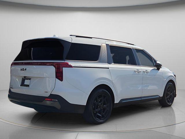 used 2025 Kia Carnival Hybrid car, priced at $39,988
