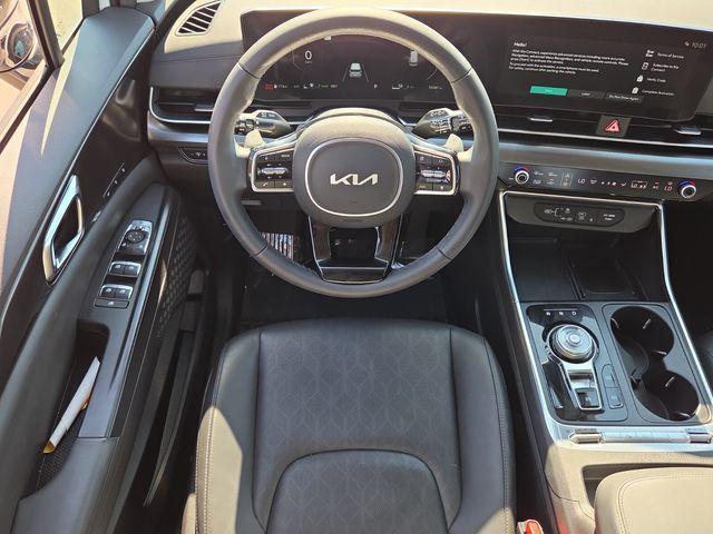 used 2025 Kia Carnival Hybrid car, priced at $39,988