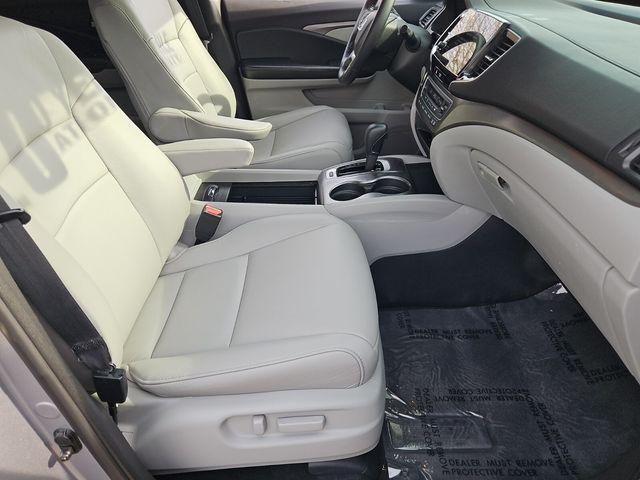 used 2020 Honda Pilot car, priced at $22,991