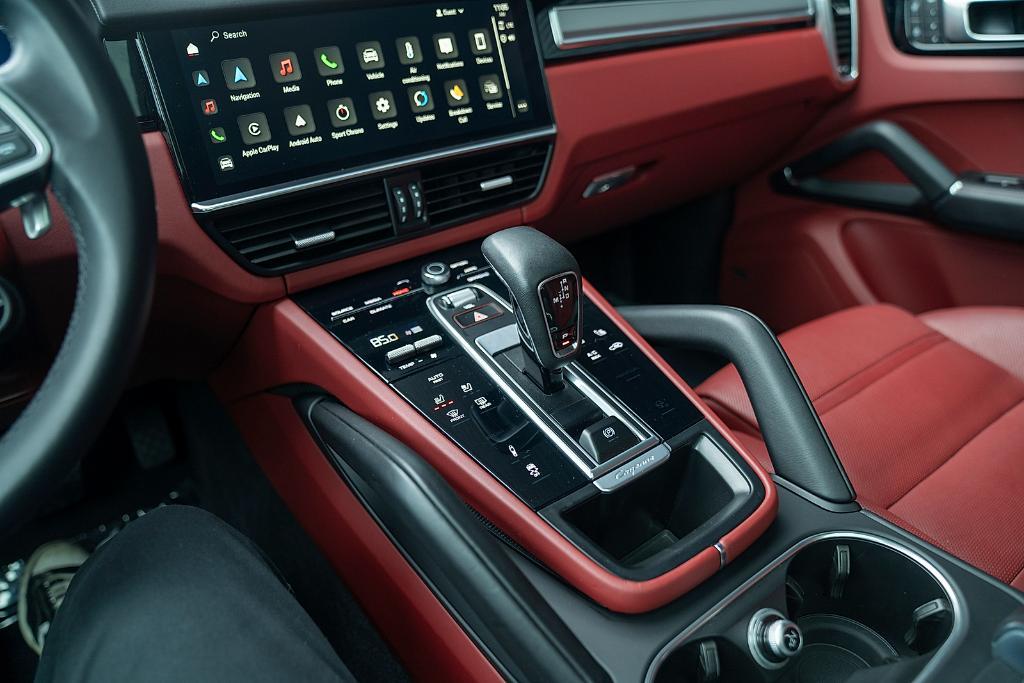 used 2022 Porsche Cayenne car, priced at $68,495