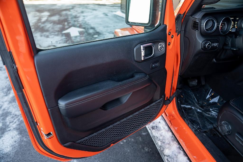 used 2018 Jeep Wrangler Unlimited car, priced at $23,900