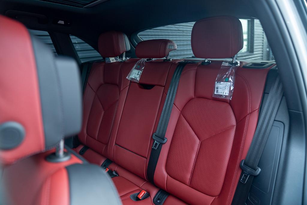 used 2025 Porsche Macan car, priced at $68,900