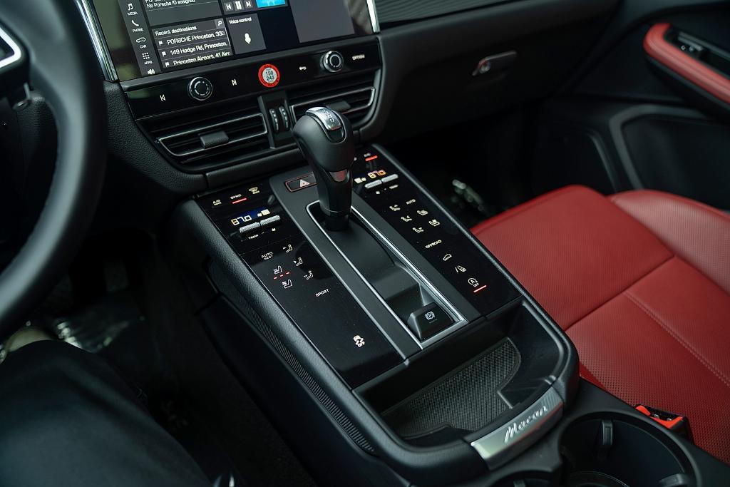 used 2025 Porsche Macan car, priced at $68,900