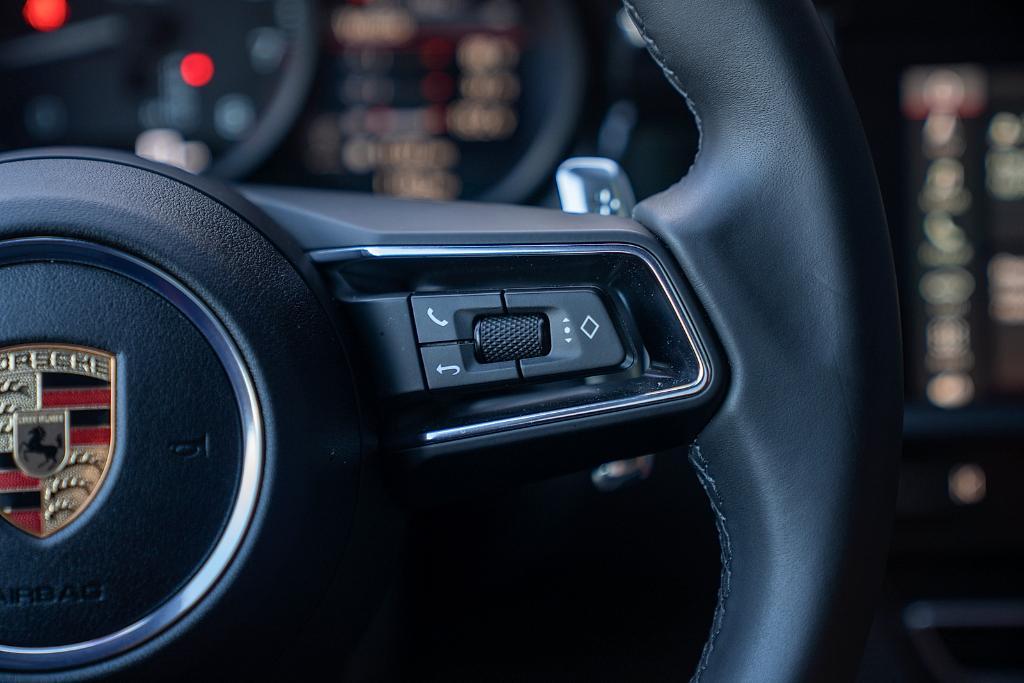 used 2025 Porsche Macan car, priced at $66,900