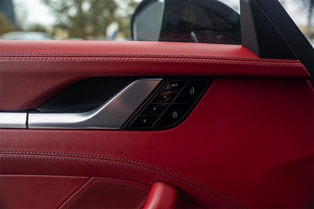 used 2021 Porsche 911 car, priced at $247,900