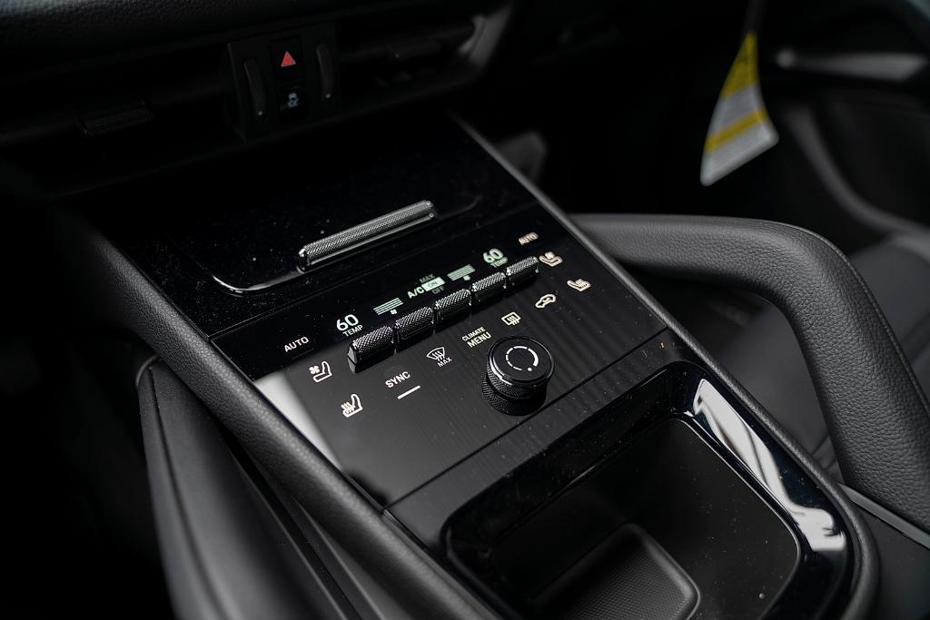 used 2025 Porsche Cayenne car, priced at $111,785