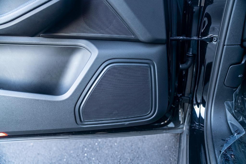 used 2025 Porsche Macan car, priced at $58,900