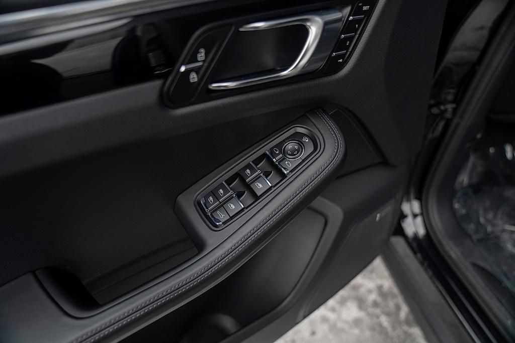 used 2025 Porsche Macan car, priced at $69,900