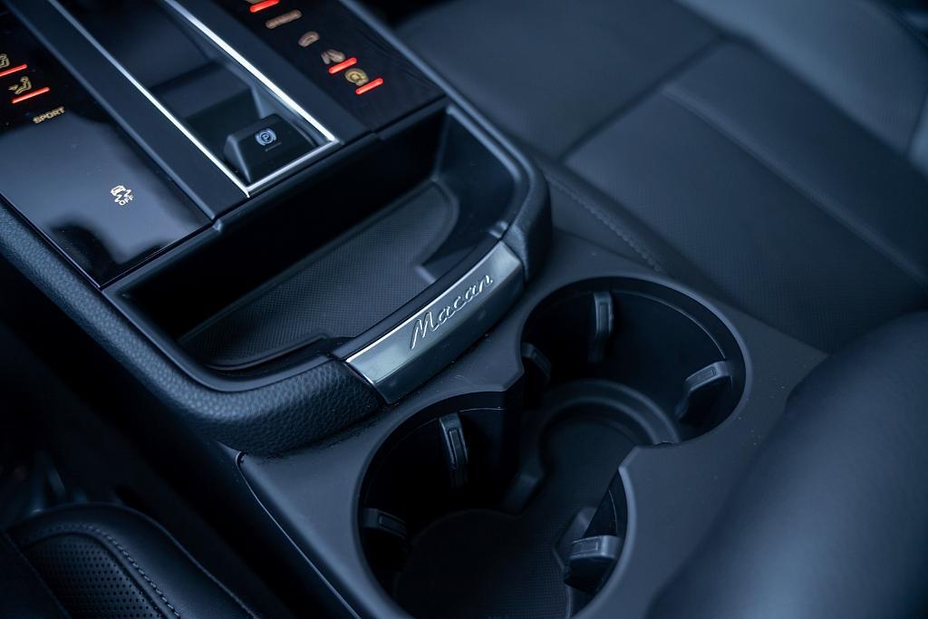 used 2025 Porsche Macan car, priced at $61,900