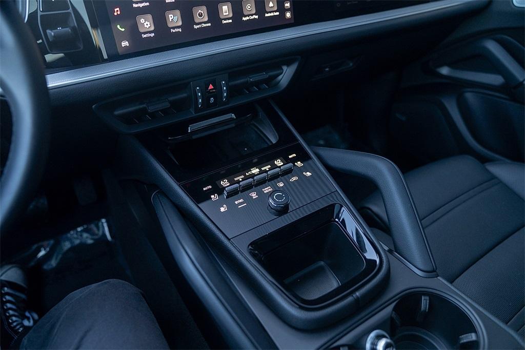 used 2025 Porsche Cayenne car, priced at $95,900