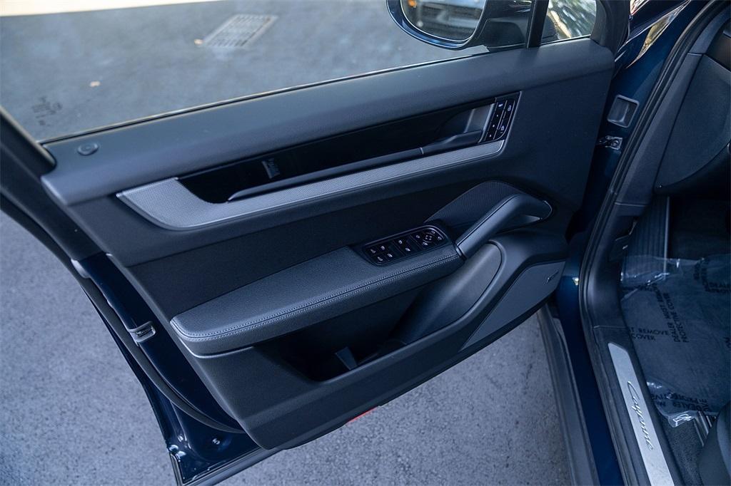 used 2025 Porsche Cayenne car, priced at $95,900