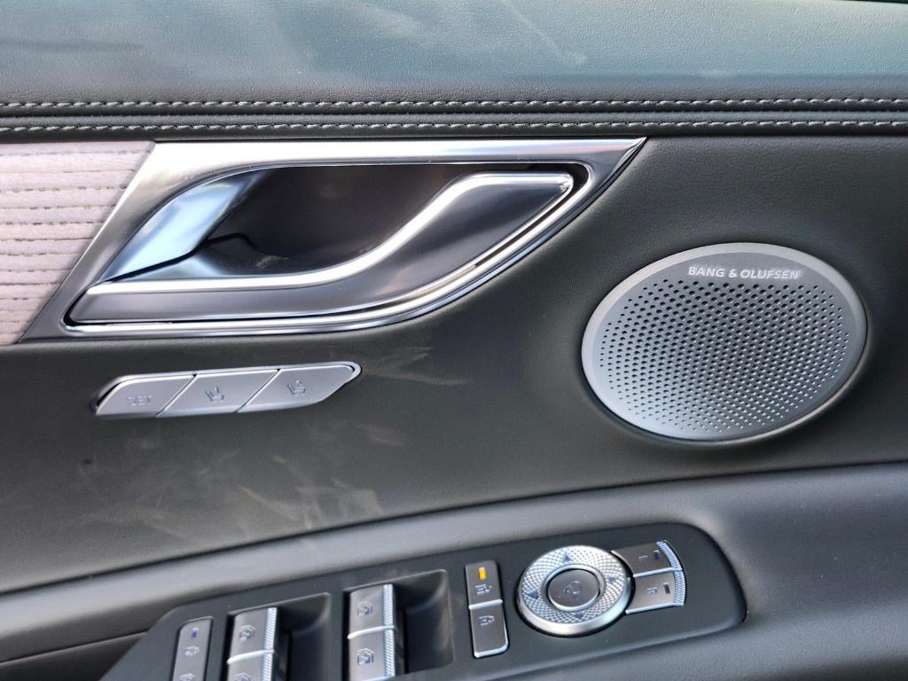 new 2026 Genesis GV80 car, priced at $85,625