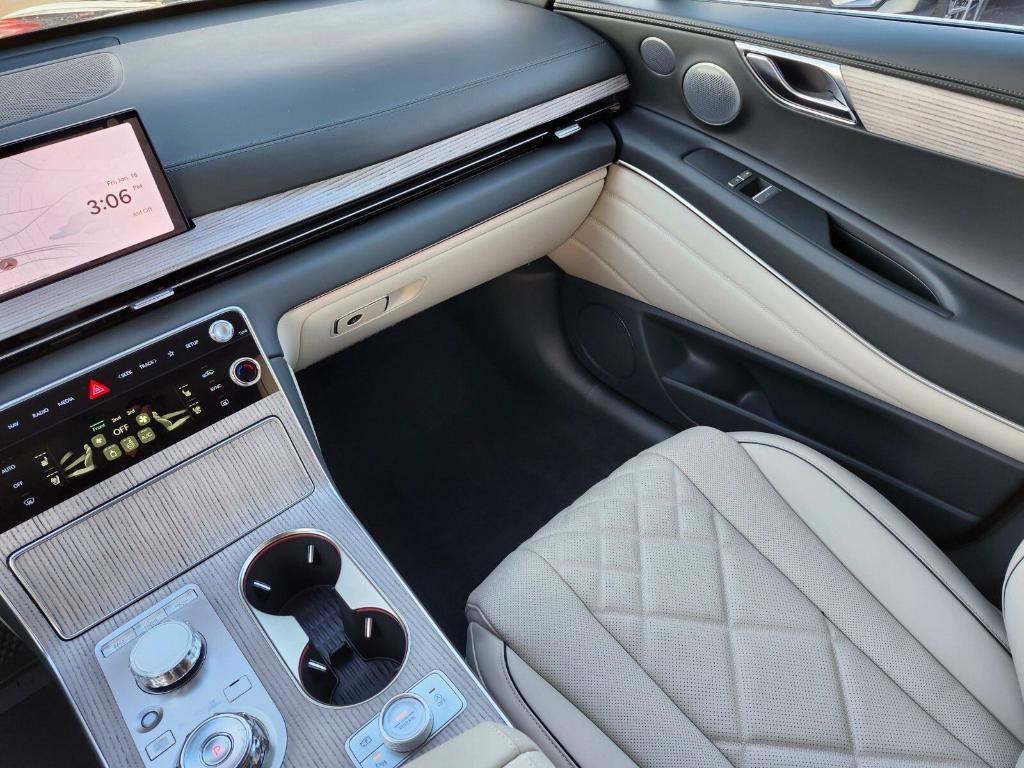 new 2026 Genesis GV80 car, priced at $85,625