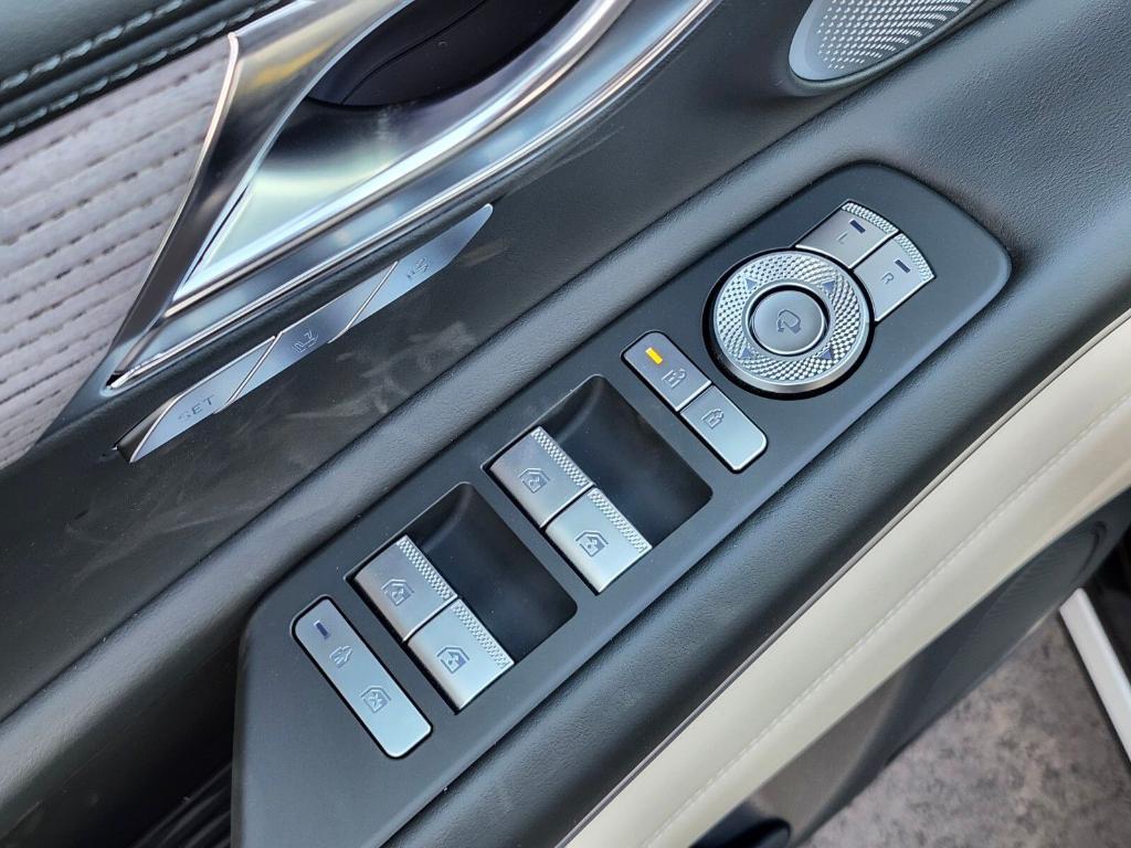 new 2026 Genesis GV80 car, priced at $85,625