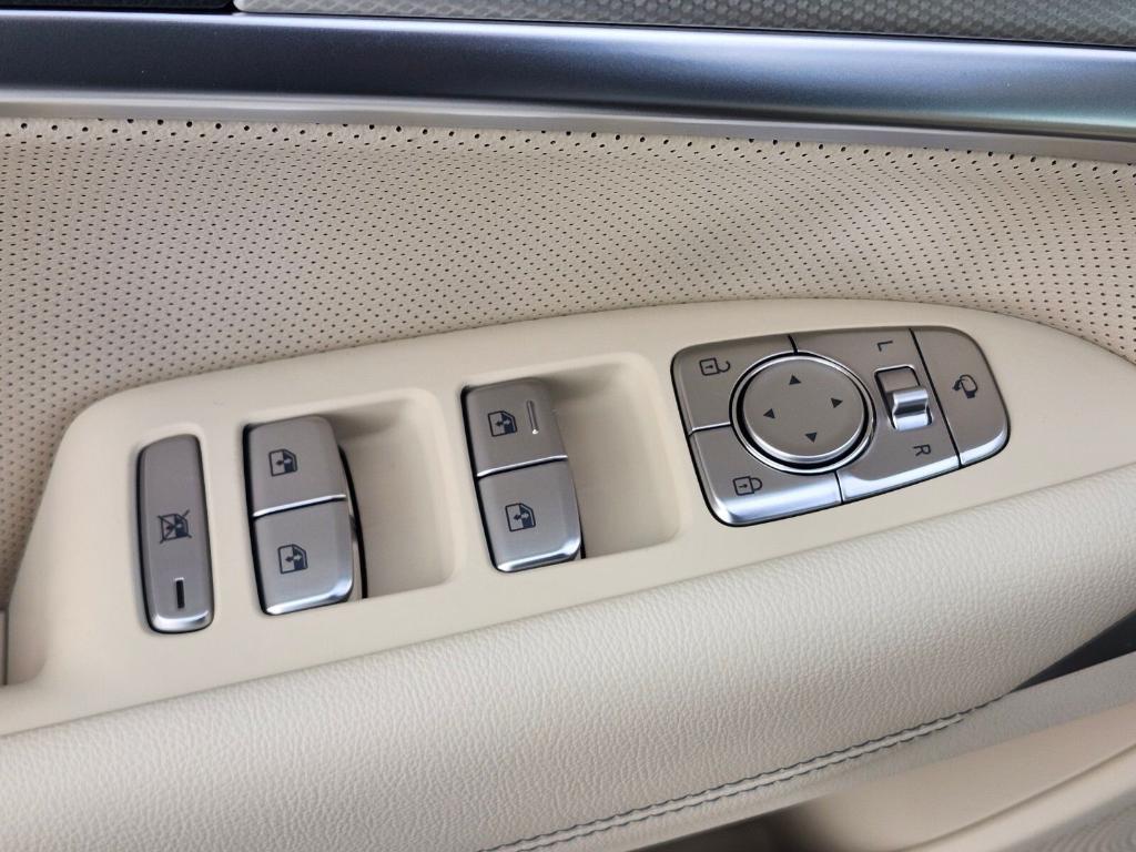 new 2026 Genesis G70 car, priced at $52,920