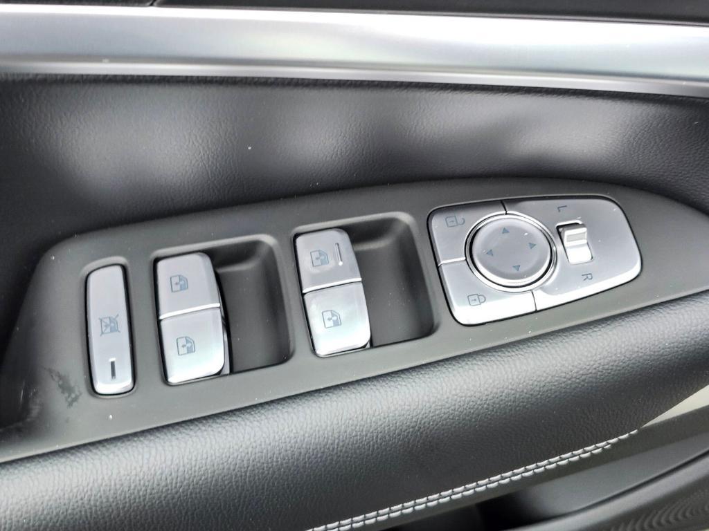 new 2026 Genesis G70 car, priced at $45,340