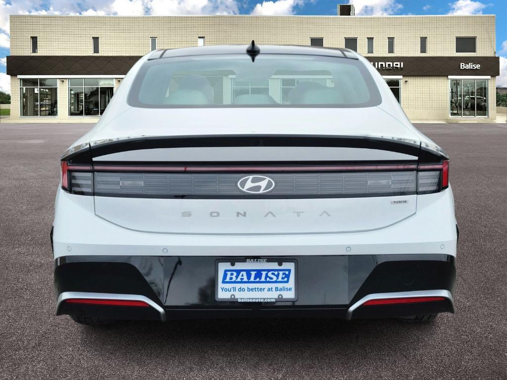 new 2026 Hyundai Sonata Hybrid car, priced at $40,510