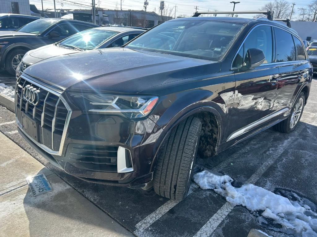 used 2020 Audi Q7 car, priced at $22,677