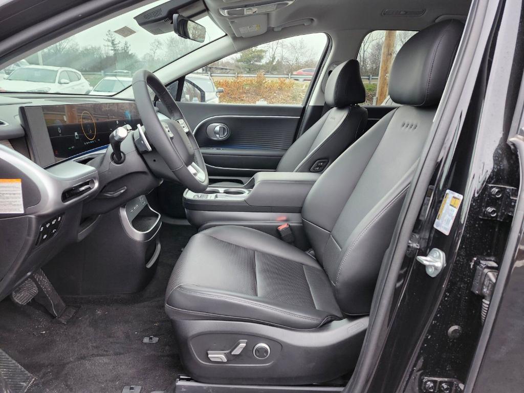 new 2026 Hyundai IONIQ 9 car, priced at $68,585