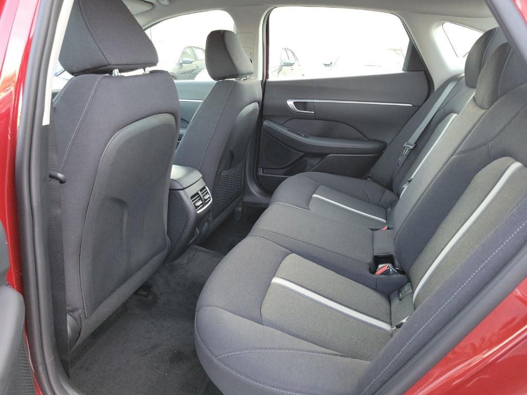 new 2026 Hyundai Sonata Hybrid car, priced at $31,400