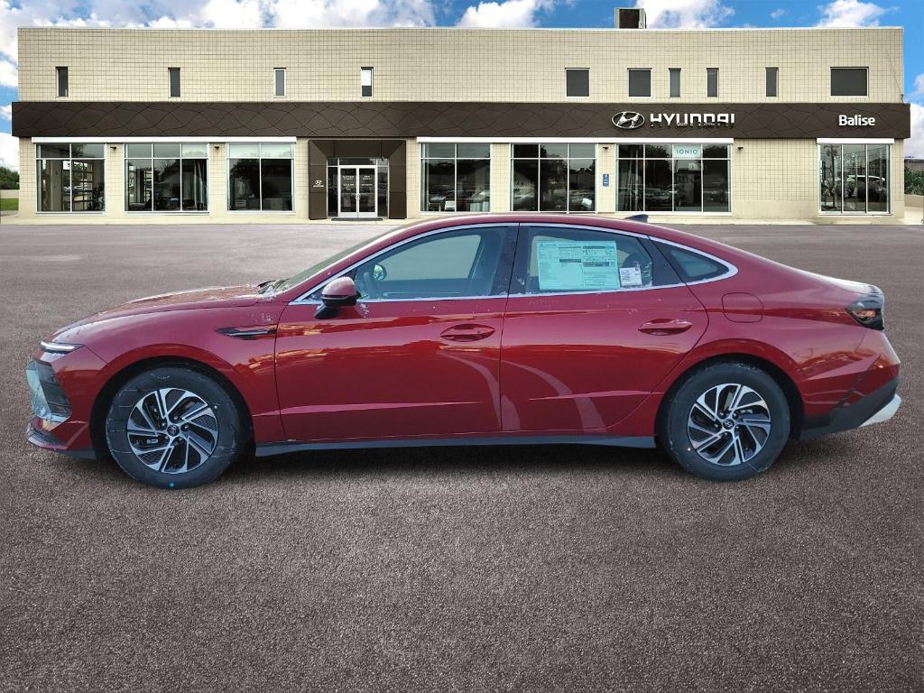 new 2026 Hyundai Sonata Hybrid car, priced at $31,400