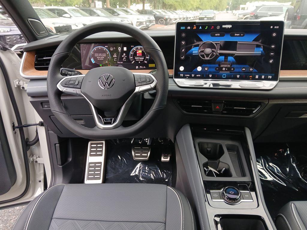 new 2026 Volkswagen Tiguan car, priced at $46,676