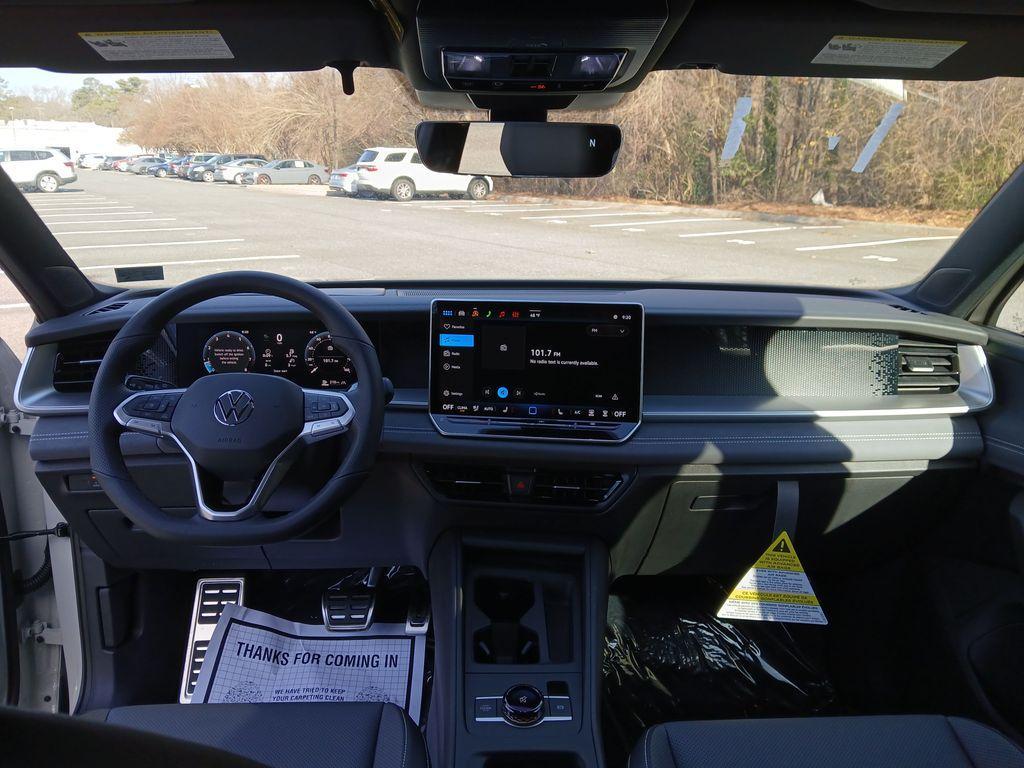 new 2026 Volkswagen Tiguan car, priced at $39,013