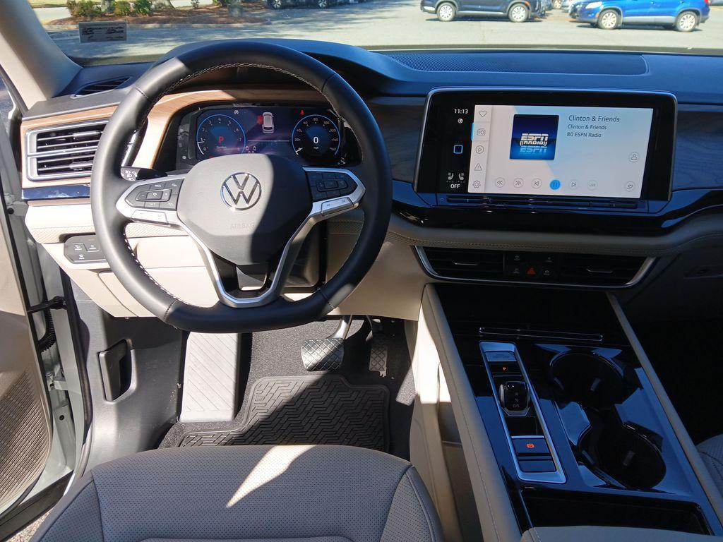 new 2026 Volkswagen Atlas car, priced at $44,407