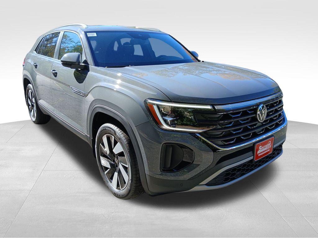 new 2026 Volkswagen Atlas Cross Sport car, priced at $44,700