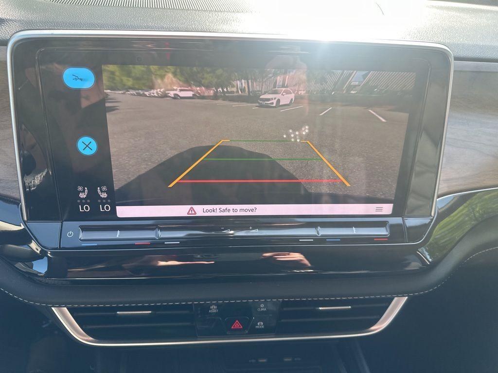 used 2025 Volkswagen Atlas car, priced at $30,425