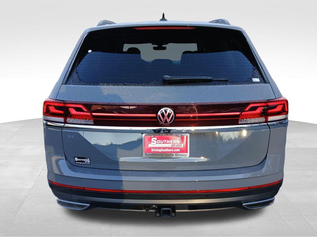 new 2025 Volkswagen Atlas car, priced at $36,727