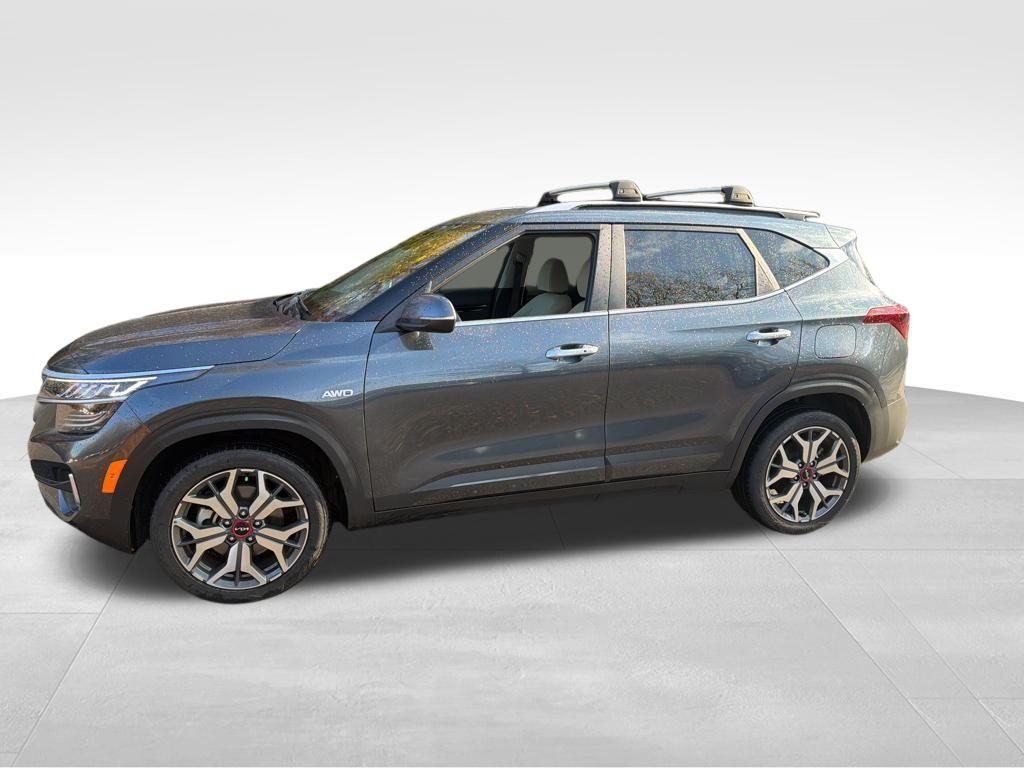 used 2023 Kia Seltos car, priced at $20,482