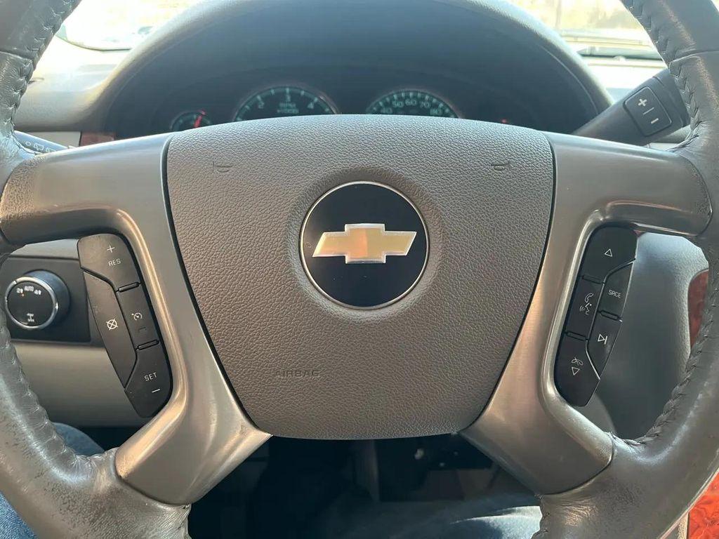used 2010 Chevrolet Suburban car, priced at $6,500
