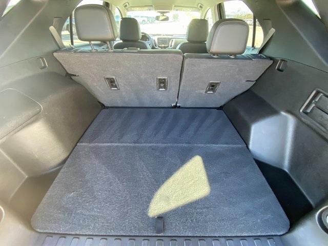 used 2022 Chevrolet Equinox car, priced at $22,644