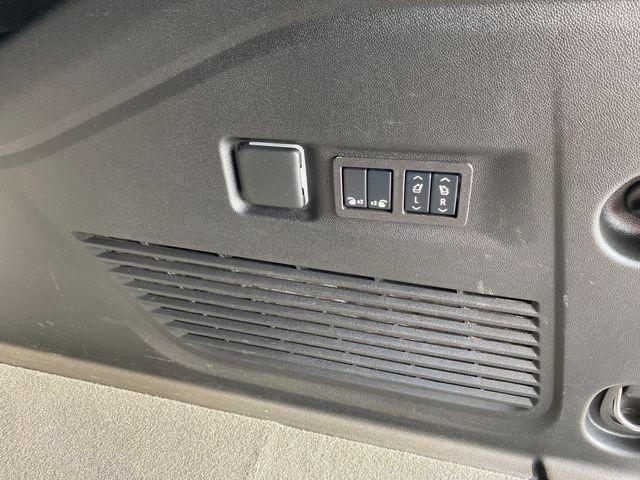 used 2024 GMC Yukon XL car, priced at $69,986