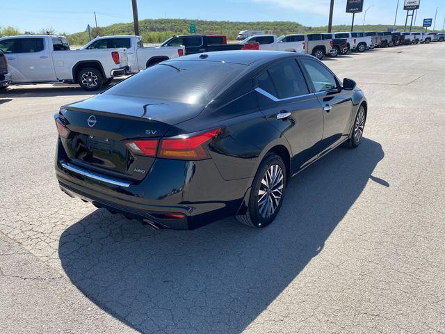 used 2023 Nissan Altima car, priced at $23,684