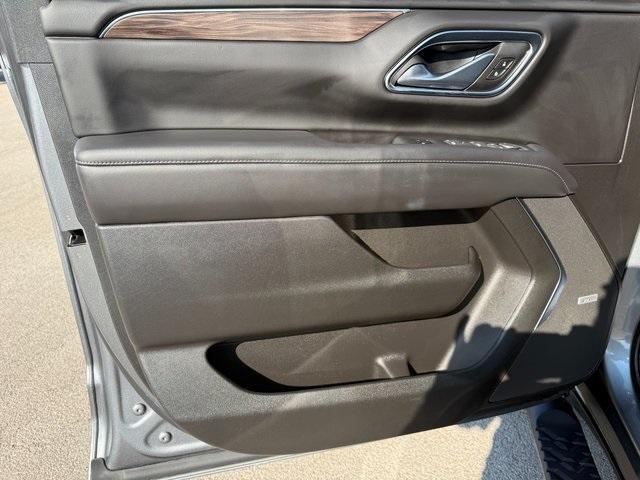 used 2022 Chevrolet Suburban car, priced at $48,932