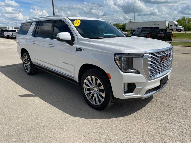 used 2022 GMC Yukon XL car, priced at $51,668