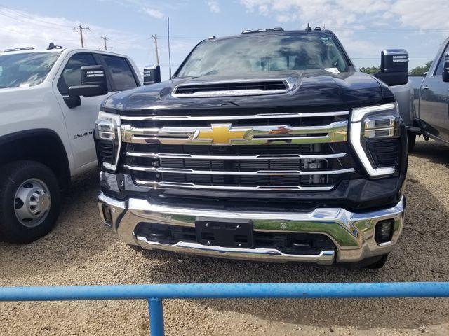 new 2026 Chevrolet Silverado 3500 car, priced at $78,372