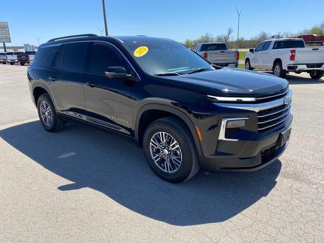 used 2024 Chevrolet Traverse car, priced at $34,945