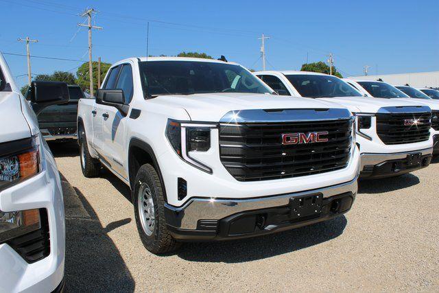 new 2026 GMC Sierra 1500 car, priced at $45,544