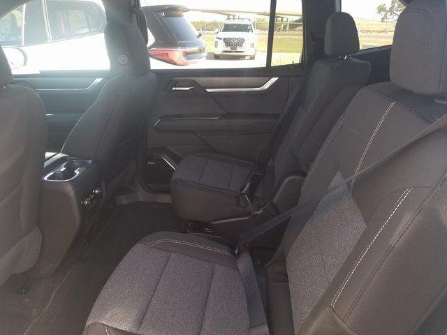 new 2026 GMC Acadia car, priced at $45,115