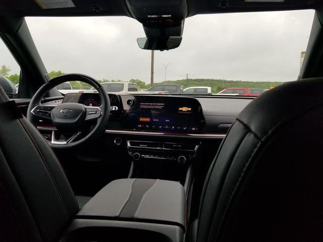 new 2026 Chevrolet Traverse car, priced at $56,050