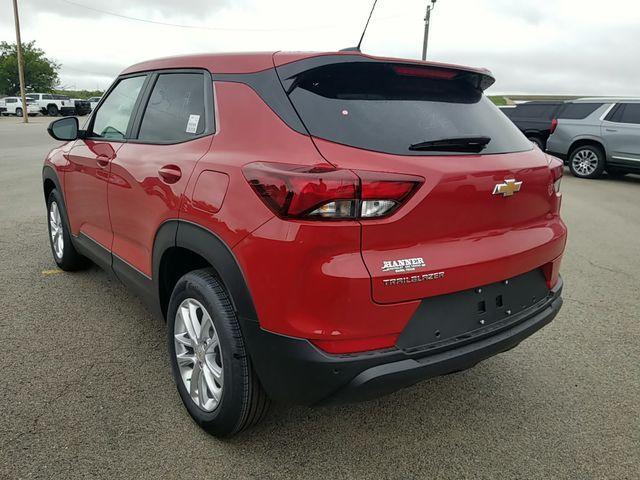 new 2026 Chevrolet TrailBlazer car, priced at $25,735