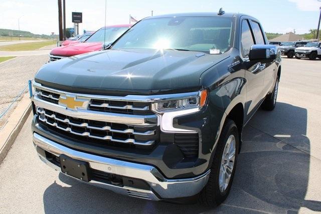 new 2025 Chevrolet Silverado 1500 car, priced at $53,685