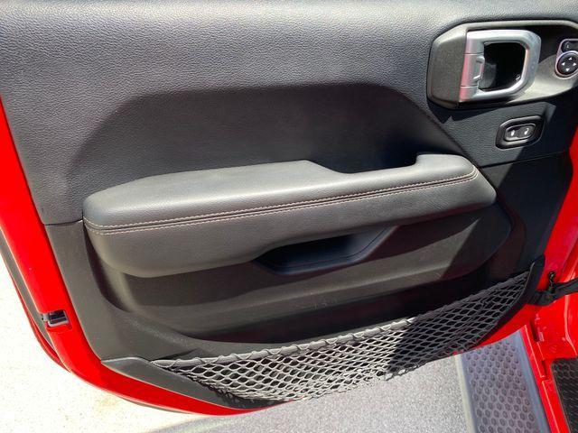 used 2019 Jeep Wrangler Unlimited car, priced at $27,577