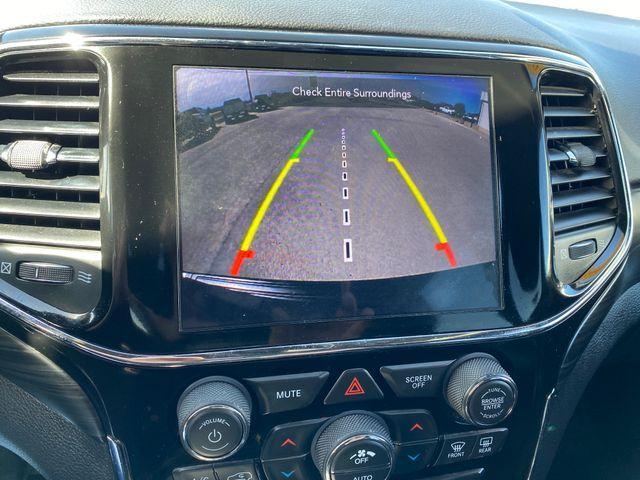 used 2020 Jeep Grand Cherokee car, priced at $17,569