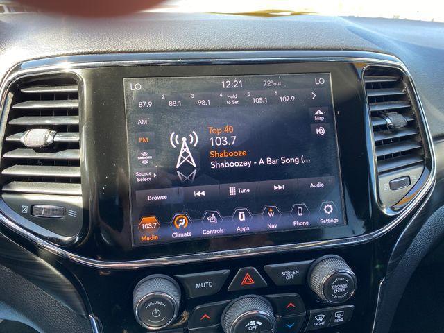 used 2020 Jeep Grand Cherokee car, priced at $17,569